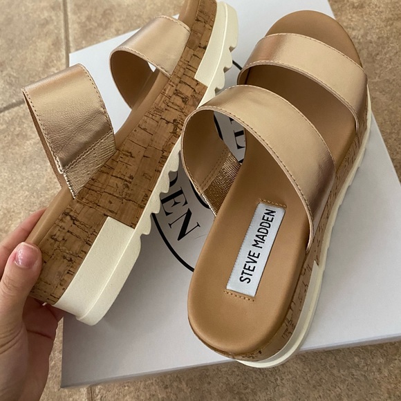 BRAND NEW Steve Madden Blaine Sandal - Picture 2 of 5